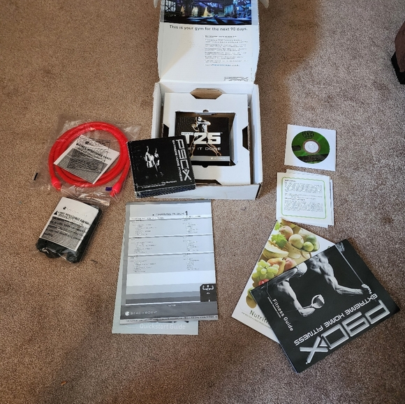 Beach Body P90X Extreme Home Fitness with T25 - Picture 2 of 9